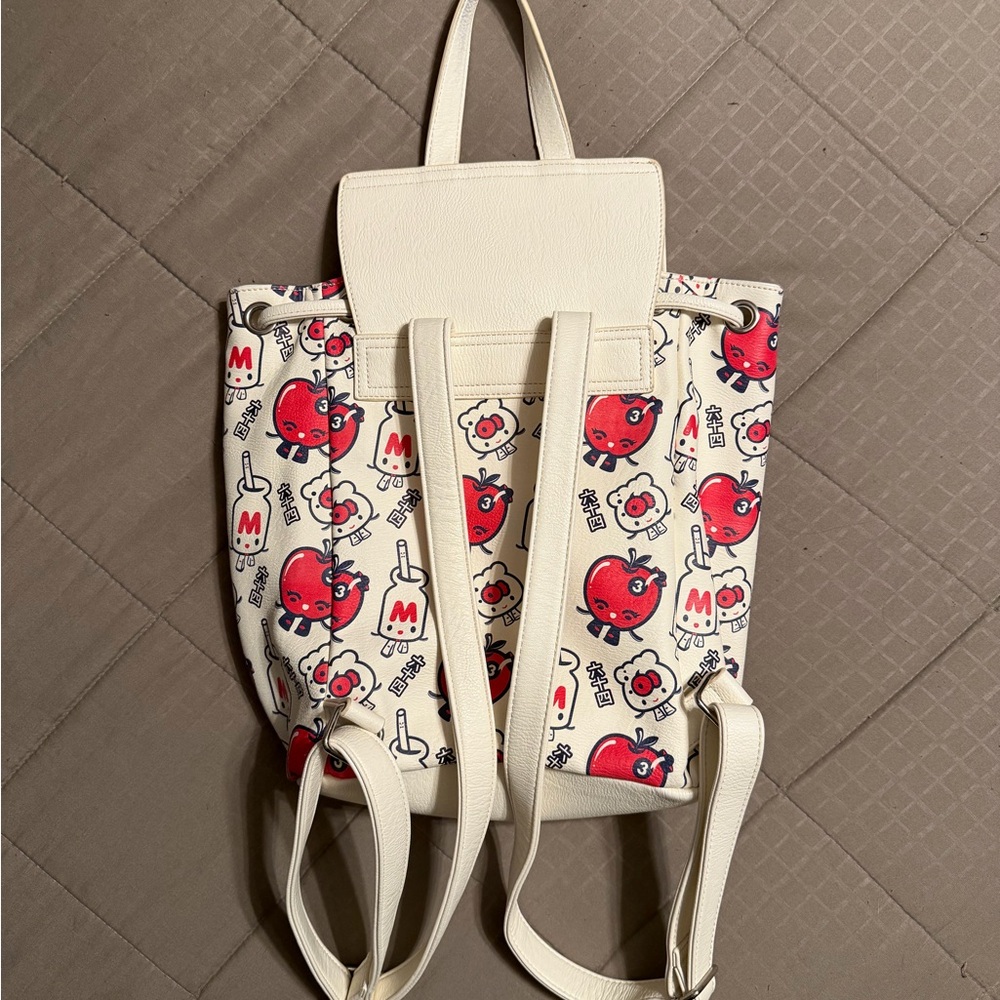 Hello Kitty White and Red Backpack - Picture 2 of 4